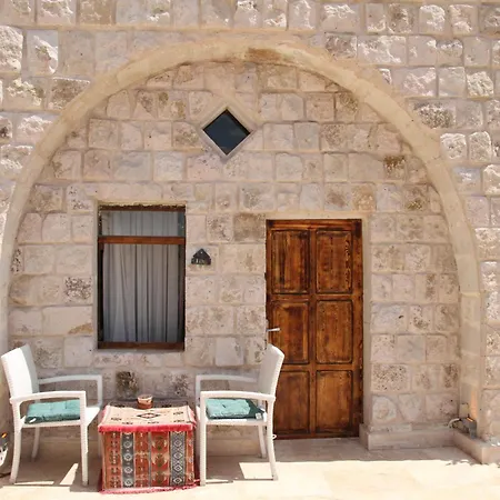 מלון Zen Cappadocia House *